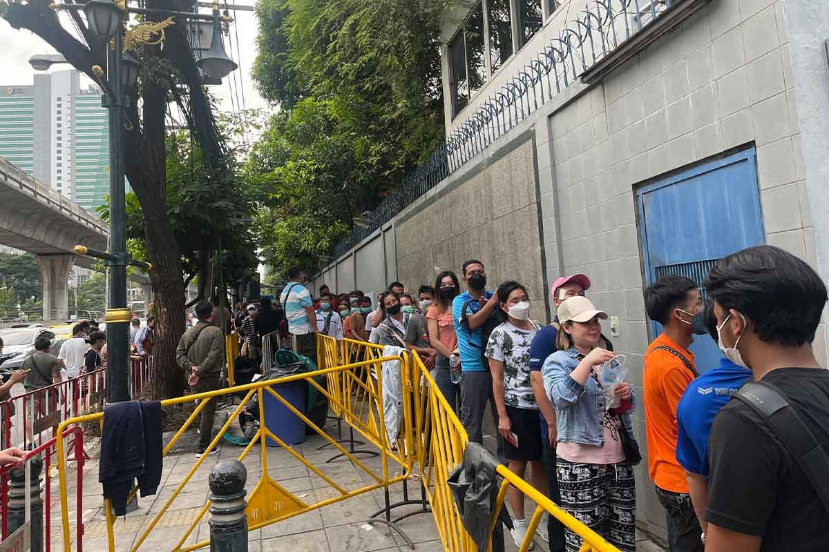 သံရုံးထောက်ခံစာမပါဘဲ မြန်မာနိုင်ငံကို ခွင့်ပြန်လာသူများ ပြည်ပပြန်ထွက်ခွင့်မပြု