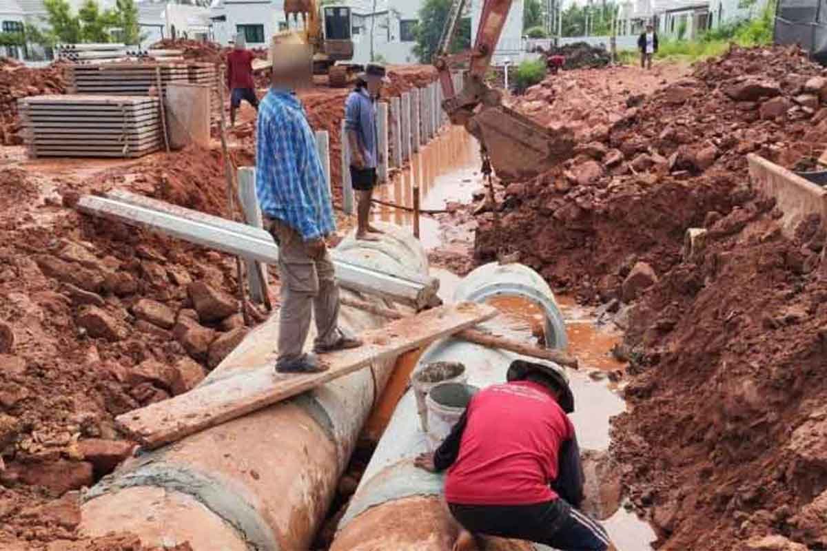 ထိုင်းတွင် ရေပိုက်တပ်ဆင်သည့် အလုပ်လုပ်သူ မြန်မာနှစ်ဦး ဖမ်းဆီးခံရ